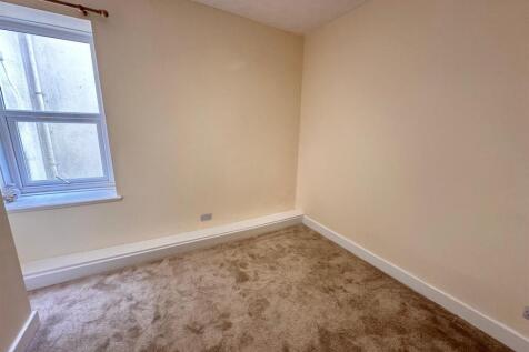bedroom.jpg
