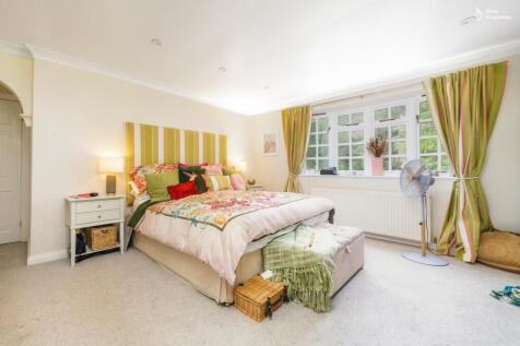 MeadowCroft-2.jpg