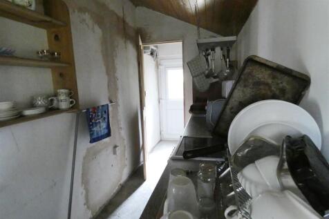 kitchen (1).JPG