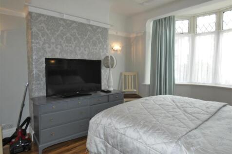 Dining Room 1 (used as bedroom).JPG