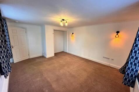 lounge 4.jpg