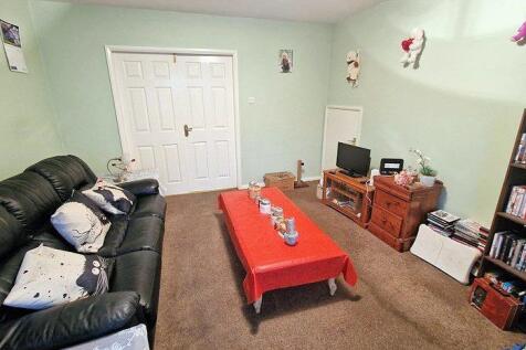 17-Heather-Lane-Abbeyfields-6-825x467.jpg
