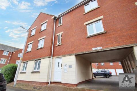2 Bedroom Ground Floor Flat
