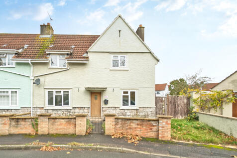 4 bed semi-detached house for sale Milton Green, 