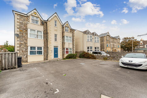 2 Bedroom Flat for Sale