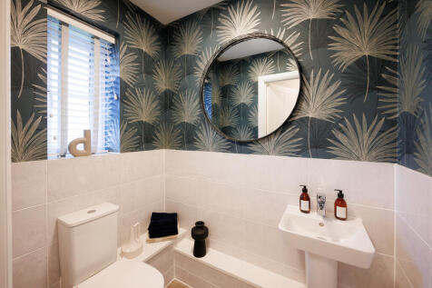 B-VDSW-NORT-ELM-115-ENSUITE