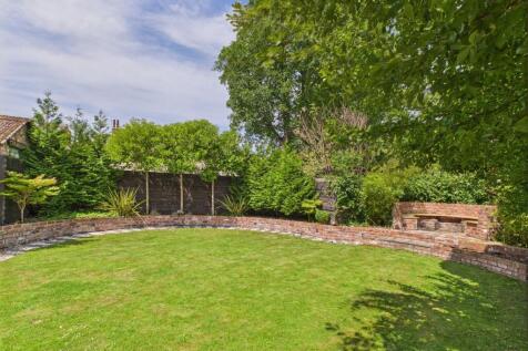 Property Image 35