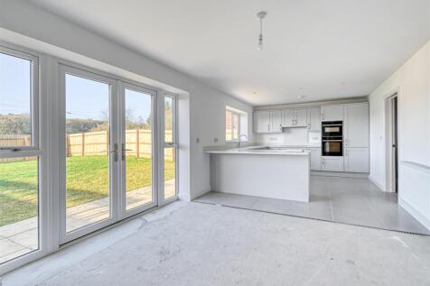 Rowan Grange Plot 3-16.jpg