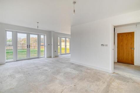 Rowan Grange Plot 3-18.jpg