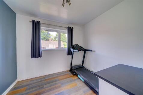 30 Wassell Drive (12).jpg
