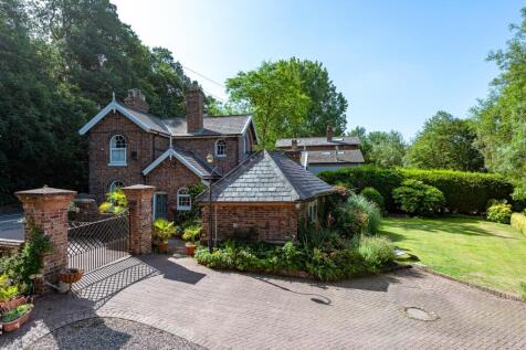 The Old Waterworks Cottage-externals-14.jpg