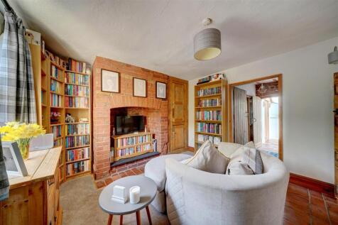 Parkfield Cottage (29).jpg