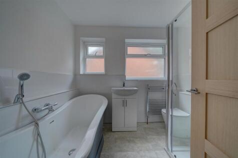 62a Coppice Lane (13).jpg