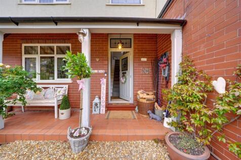 185 Bridgnorth Rd (14).jpg