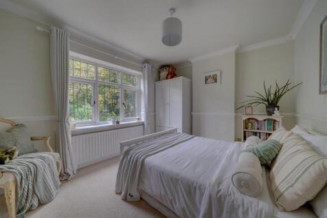 185 Bridgnorth Rd (23).jpg