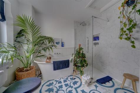 185 Bridgnorth Rd (22).jpg