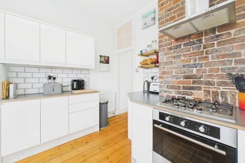 Kitchen 3