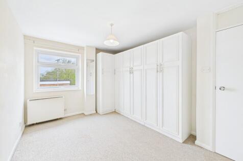 bedroom 1.
