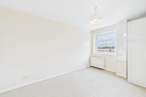 bedroom 1,