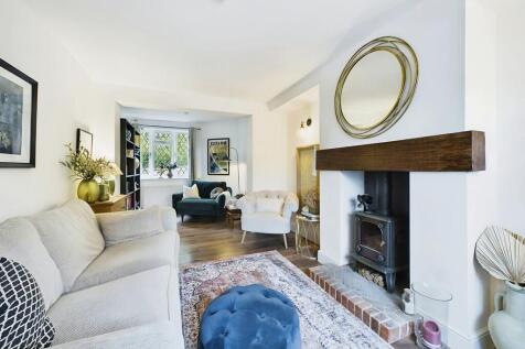 Living Area 4