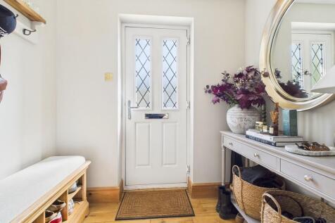 CAM02581G0-PR0131...