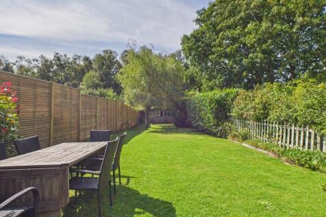 CAM02581G0-PR0131...