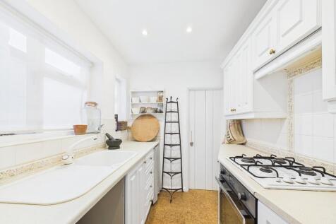 CAM02841G0-PR0042...