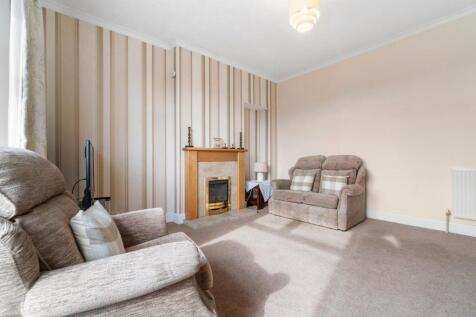5_4 blytheswood crescent, largs  (4).jpg