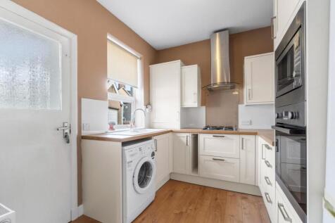 9_4 blytheswood crescent, largs  (7).jpg