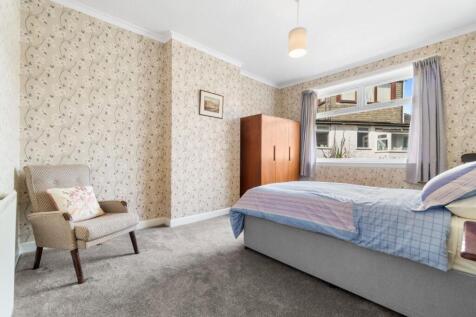 18_4 blytheswood crescent, largs  (16).jpg