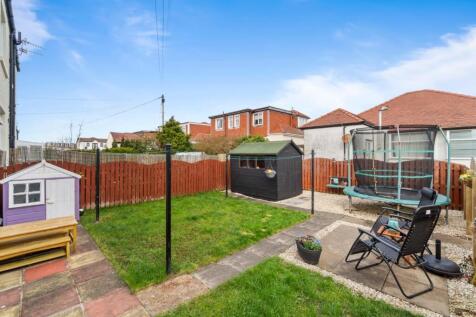 24_22 hutton park crescent, largs  (2).jpg