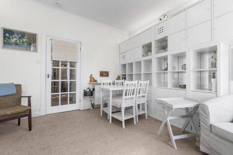 5_fort street flat gr 8 (4).jpg
