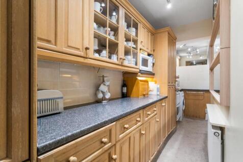 7_fort street flat gr 8 (6).jpg