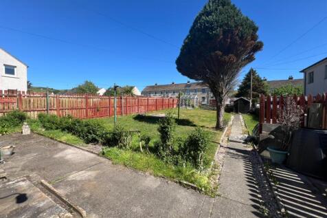 Gardens &amp; Outbuildings