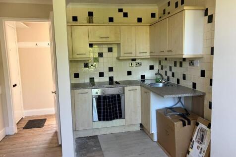 Living Room/Kitchen