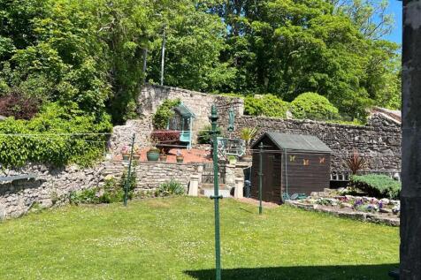 Gardens and Outbuildings