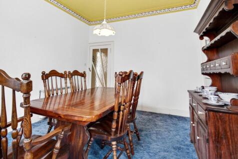 10_17 stanlane place, largs _10.jpg