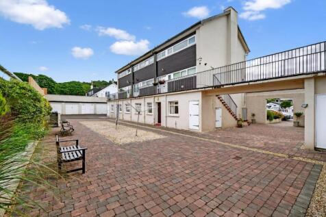 16_6 broom court, largs_14.jpg