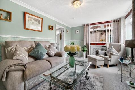 14 parkhouse gardens, ardrossan 04.jpg