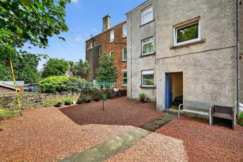 19a allanpark street, largs _14.jpg