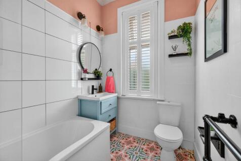 22_1 gogoside drive, largs _21.jpg