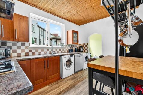 36 linn avenue, largs _07.jpg
