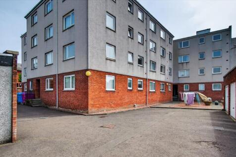 2 fernside, brisbane street, largs _29.jpg