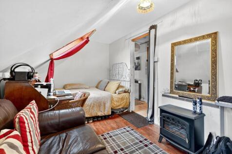 11_001_3l 21 bath street, largs _11.jpg