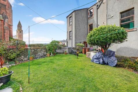 15_001_3l 21 bath street, largs _15.jpg