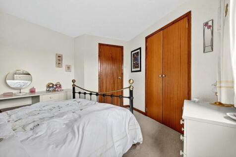 29 woodbank gardens, largs_12.jpg
