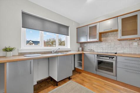 7_3 hamilton court_08.jpg