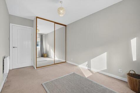 10_3 hamilton court_11.jpg