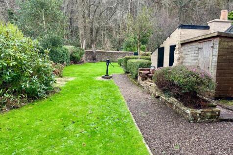 Gardens &amp; Outbuildings