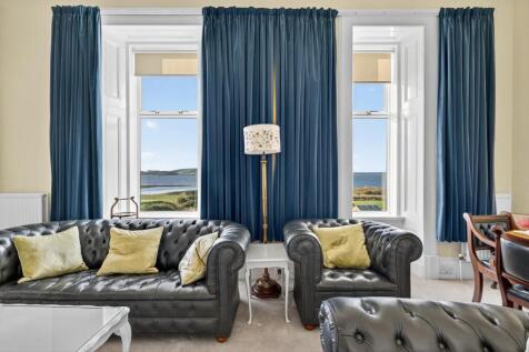 8 buchanan street, largs_28.jpg